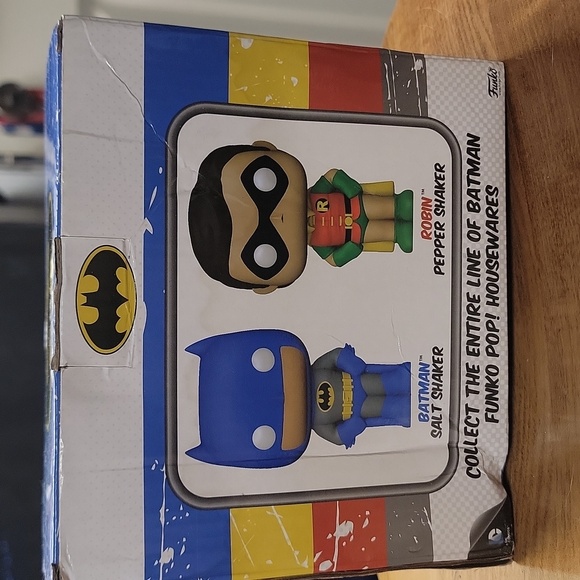VINTAGE FUNKO BATMAN ROBIN SALT AND PEPPER - Picture 2 of 2